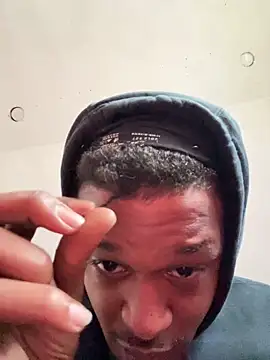 rayyymack online show from March 6, 2026, 1:39 pm