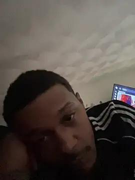 rayyymack online show from March 27, 2026, 12:50 pm