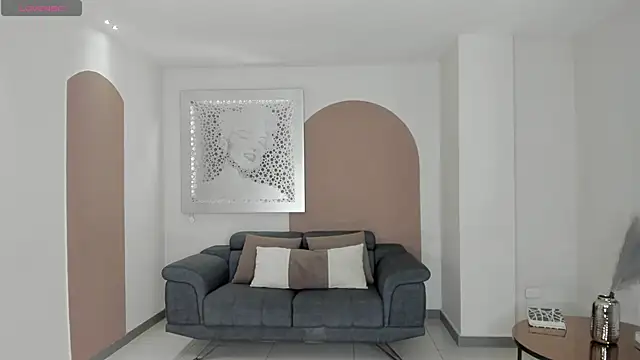 Snapshot of MariaHerrera_ chatting on May 23, 2026, 8:08 pm MariaHerrera online show from May 23, 2026, 8:08 pm