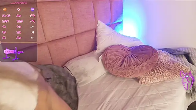 Snapshot of mariablonde_ chatting on March 9, 2025, 9:46 pm mariablonde online show from March 9, 2025, 9:46 pm