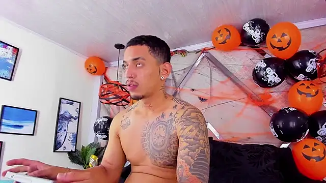 Snapshot of Damian09_ chatting on November 2, 2025, 4:06 am Damian09 online show from November 2, 2025, 4:06 am