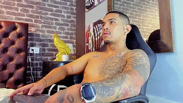 Snapshot of Damian09_ chatting on November 12, 2025, 5:28 pm Damian09 online show from November 12, 2025, 5:28 pm