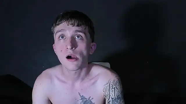 Snapshot of Dylanwhite23_ chatting on December 4, 2025, 7:24 pm Dylanwhite23 online show from December 4, 2025, 7:24 pm