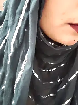 Snapshot of Indian-Nazia chatting on November 9, 2025, 6:23 pm Indian-Nazia online show from November 9, 2025, 6:23 pm