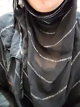 Snapshot of Indian-Nazia chatting on December 3, 2025, 5:34 pm Indian-Nazia online show from December 3, 2025, 5:34 pm