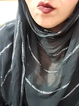 Snapshot of Indian-Nazia chatting on November 8, 2025, 6:11 pm Indian-Nazia online show from November 8, 2025, 6:11 pm