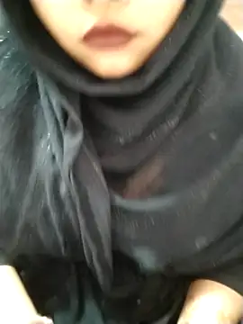 Snapshot of Indian-Nazia chatting on February 13, 2025, 12:43 pm Indian-Nazia online show from February 13, 2025, 12:43 pm