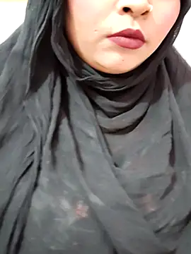 Snapshot of Indian-Nazia chatting on October 25, 2025, 4:07 pm Indian-Nazia online show from October 25, 2025, 4:07 pm