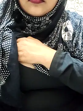 Indian-Nazia online show from April 1, 2026, 7:55 pm