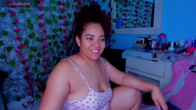 Snapshot of AngelaCoffee chatting on May 24, 2026, 9:42 am AngelaCoffee online show from May 24, 2026, 9:42 am