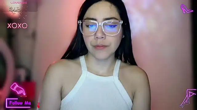 LauGrayJ online show from December 4, 2025, 11:15 pm