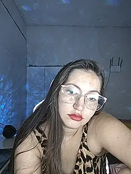 dani123unica online show from November 15, 2025, 10:41 am