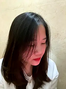 Baby-sexy96 online show from November 2, 2025, 5:51 pm