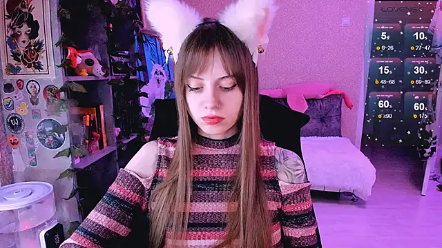 NaniMoore online show from February 4, 2025, 8:06 pm