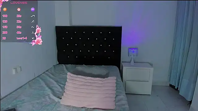 Snapshot of auroraa_sexy chatting on November 21, 2025, 4:17 pm auroraa sexy online show from November 21, 2025, 4:17 pm