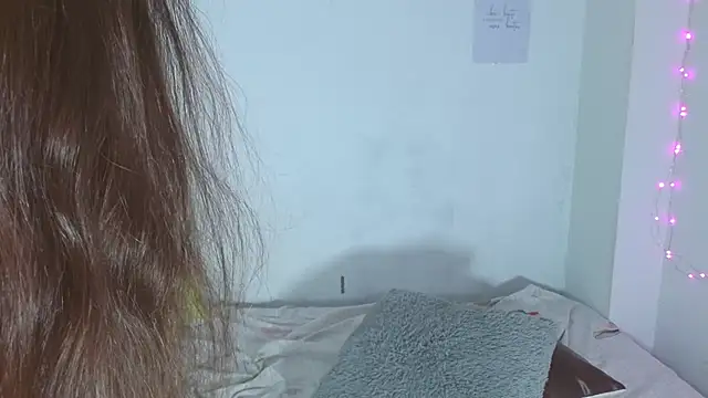 Snapshot of auroraa_sexy chatting on March 19, 2025, 2:46 pm auroraa sexy online show from March 19, 2025, 2:46 pm