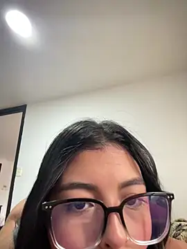 Snapshot of Dulce-diosa chatting on February 21, 2025, 10:59 pm Dulce-diosa online show from February 21, 2025, 10:59 pm