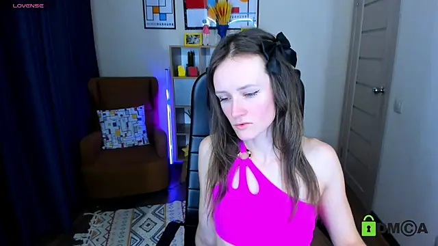 Snapshot of FrancescaCollins chatting on February 18, 2025, 8:05 am FrancescaCollins online show from February 18, 2025, 8:05 am