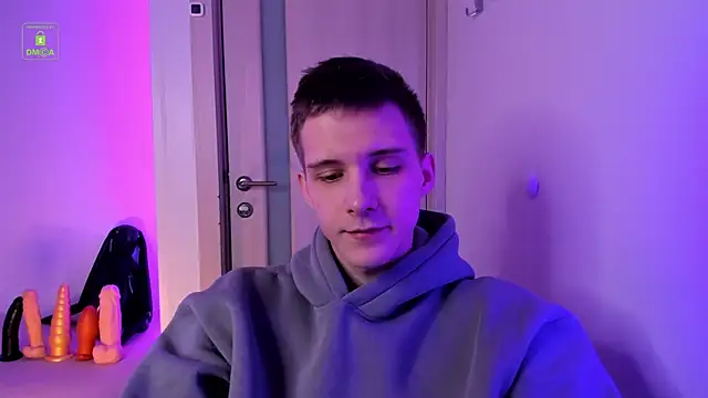 Snapshot of MarkGWalker chatting on January 19, 2025, 4:33 am MarkGWalker online show from January 19, 2025, 4:33 am