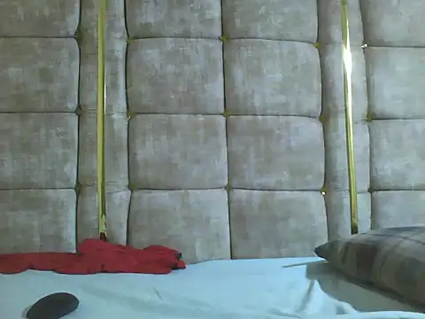 Sweet-beanca online show from April 18, 2026, 7:07 pm