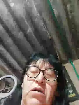 clarita 01 online show from November 13, 2025, 11:03 am