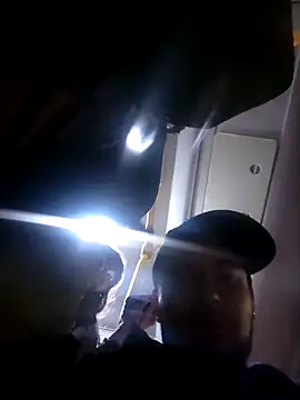 Snapshot of Kingkushflow chatting on November 21, 2025, 12:09 am Kingkushflow online show from November 21, 2025, 12:09 am