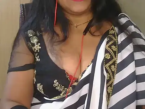 Snapshot of Cute_Ruhi99 chatting on November 10, 2025, 6:51 am Cute Ruhi99 online show from November 10, 2025, 6:51 am