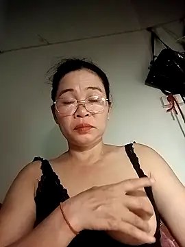 Snapshot of Sexy-asslove90 chatting on September 21, 2025, 1:05 pm Sexy-asslove90 online show from September 21, 2025, 1:05 pm