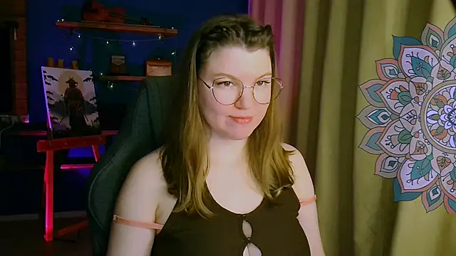 Snapshot of VioletteWay chatting on February 8, 2026, 4:26 pm VioletteWay online show from February 8, 2026, 4:26 pm