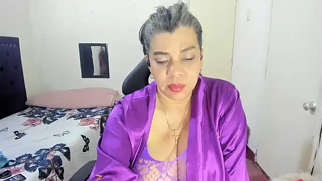 Snapshot of vikyadams chatting on February 13, 2026, 7:52 am vikyadams online show from February 13, 2026, 7:52 am