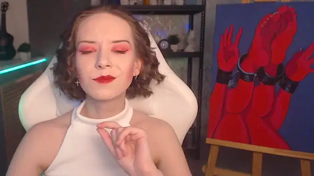 Snapshot of FascinatingEyess chatting on September 17, 2025, 6:32 pm FascinatingEyess online show from September 17, 2025, 6:32 pm