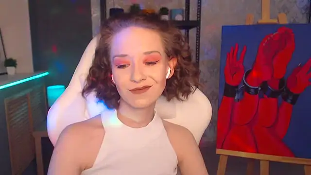 Snapshot of FascinatingEyess chatting on January 7, 2025, 9:14 pm FascinatingEyess online show from January 7, 2025, 9:14 pm