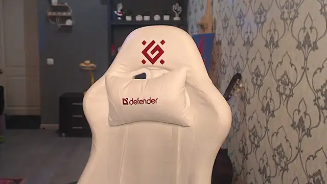 FascinatingEyess online show from March 7, 2026, 10:15 pm