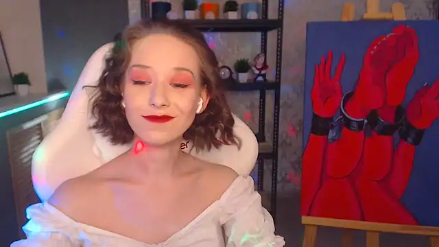 Snapshot of FascinatingEyess chatting on January 16, 2025, 10:34 pm FascinatingEyess online show from January 16, 2025, 10:34 pm