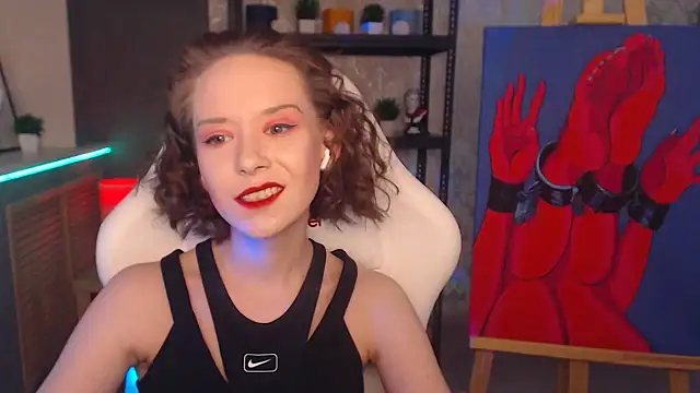 Snapshot of FascinatingEyess chatting on January 25, 2025, 9:14 pm FascinatingEyess online show from January 25, 2025, 9:14 pm