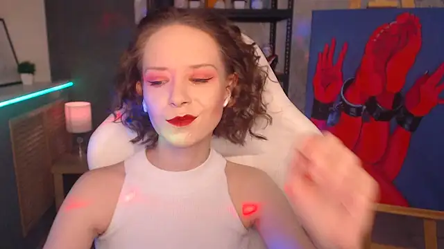 Snapshot of FascinatingEyess chatting on February 3, 2025, 7:00 pm FascinatingEyess online show from February 3, 2025, 7:00 pm