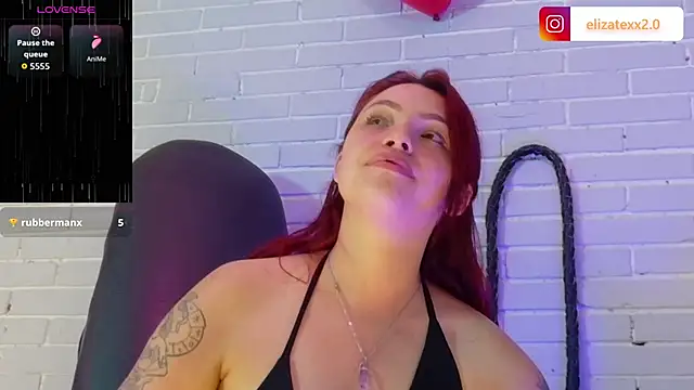 elizatexx online show from April 21, 2026, 9:10 pm