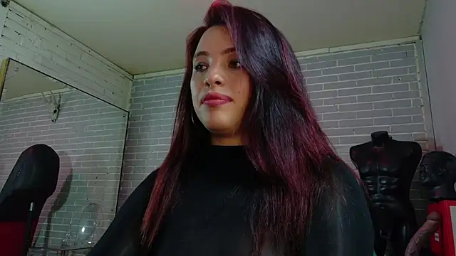 elizatexx online show from December 5, 2025, 9:23 pm