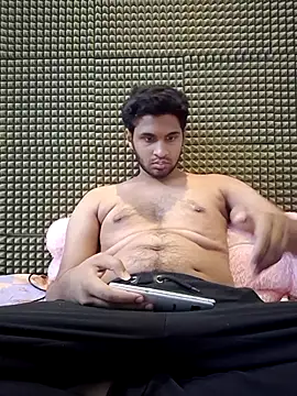 Snapshot of mykecockslong chatting on November 27, 2025, 4:18 pm mykecockslong online show from November 27, 2025, 4:18 pm