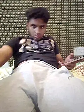 Snapshot of mykecockslong chatting on October 3, 2025, 5:25 pm mykecockslong online show from October 3, 2025, 5:25 pm