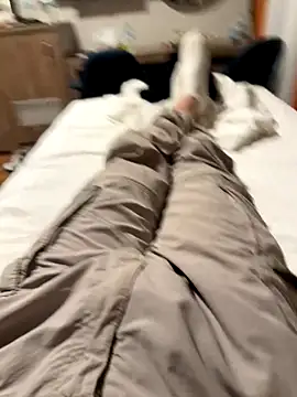 Snapshot of youngermansas chatting on September 24, 2025, 11:43 pm youngermansas online show from September 24, 2025, 11:43 pm