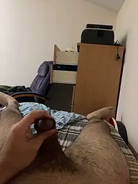 Metmenn7 online show from February 25, 2025, 11:59 pm