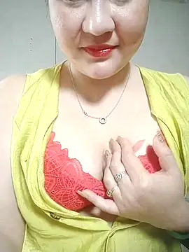 Snapshot of Rose_DiDi chatting on March 1, 2025, 5:31 am Rose DiDi online show from March 1, 2025, 5:31 am