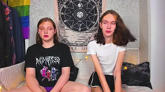 Snapshot of Calvin_and_Kevin chatting on February 5, 2025, 2:59 pm Calvin and Kevin online show from February 5, 2025, 2:59 pm