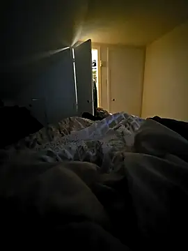 inkedboy7 online show from February 20, 2025, 3:52 pm