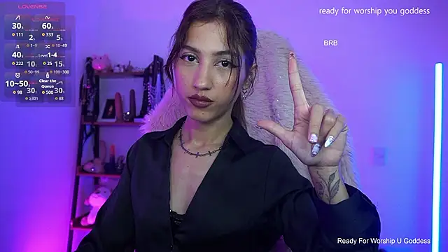 MissKorah online show from March 20, 2026, 2:34 am