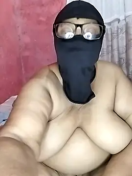 Snapshot of naughtygrannyXXX chatting on September 14, 2025, 7:36 pm naughtygrannyXXX online show from September 14, 2025, 7:36 pm