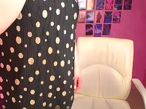 Lissmilf online show from March 24, 2026, 12:38 pm