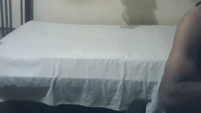 Snapshot of ROCKY_USA_18 chatting on June 1, 2026, 1:55 pm ROCKY USA 18 online show from June 1, 2026, 1:55 pm