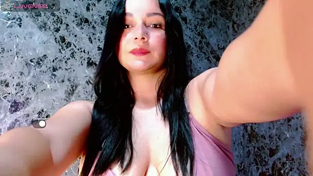 Snapshot of Lanna_belle28 chatting on December 2, 2025, 1:46 pm Lanna belle28 online show from December 2, 2025, 1:46 pm